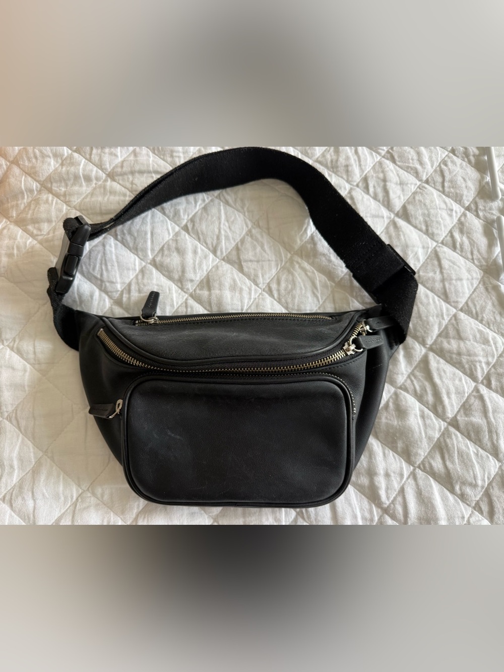 Leatherology Blake Belt Bag